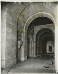 Interior work : arches in Astor Hall, in front of Gottesman Exhibition Hall