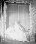 Lynn Fontanne as Ilsa Von Ilsen in Caprice (1928). Costume designed by Jean Lanvin.