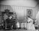 L to R: Franchot Tone (Curley McClain), Helen Westley (Aunt Eller) and June Walker (Laurey).