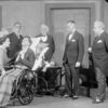 Scene from Shaw's "Doctor's dilemma." L to R: Lynn Fontanne, Alfred Lunt (in chair), Baliol Holloway, Dudley Digges, Earle Larimore and Ernest Cossart.