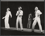On the town [1971], production