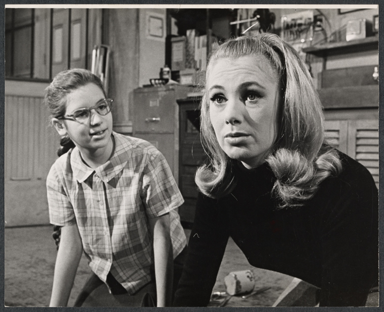 Sheryl Mandel and Shirley Jones in the 1967 tour of stage production ...