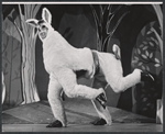 Kenneth McMillan in the stage production Babes in the Wood