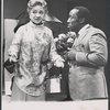 Molly Picon and Godfrey Cambridge in the stage production How to Be a Jewish Mother 