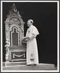Alec McCowen in the stage production Hadrian VII