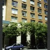 Block 083: South End Avenue between Esplanade at Third Place and West Thames Street (west side)
