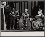 James Earl Jones, Colleen Dewhurst, and unidentified actors in the Shakespeare in the Park stage production Hamlet