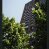 Block 084: Hudson River Esplanade between West Thames Street and Rector Place (east side)