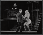 ames Ray, Alec Guinness, and Louisa Cabot in the stage production Dylan