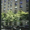 Block 085: South End Avenue between West Thames Street and Rector Place (east side)