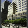 Block 090: North Cove Yacht Harbor between Gateway Plaza and North End Avenue (north side)
