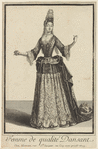 Femme de qualité dansant