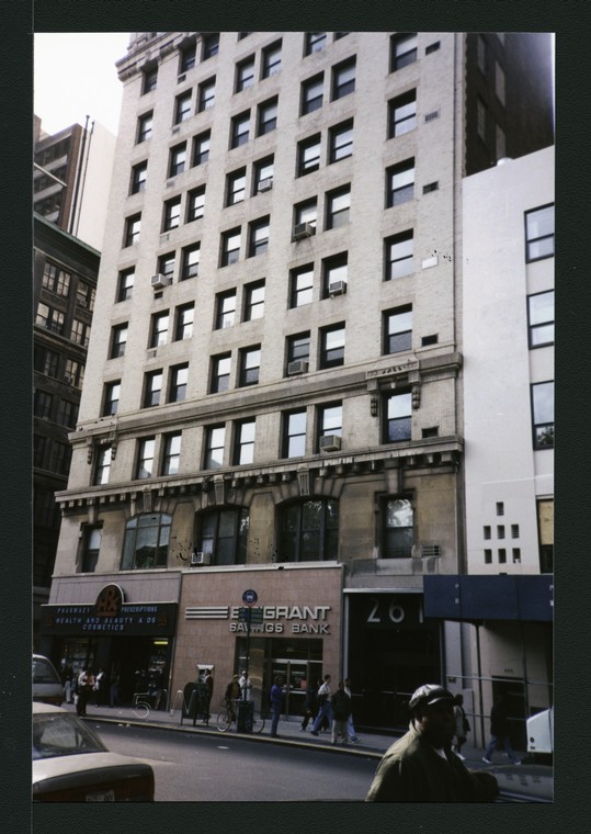 Block 124: Broadway between Chambers Street and Warren Street (west ...