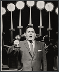 Richard Tucker on the television program The Bell Telephone Hour [April 13, 1965]