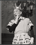 Menasha Skulnik in the stage production La Belle