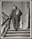 Hal Holbrook arriving at the theater for his stage performance in Mark Twain Tonight! 1966