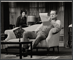 Maureen Stapleton and George C. Scott in the stage production Plaza Suite