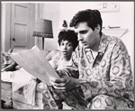 Diana Sands and Alan Alda in the stage production The Owl and the Pussycat