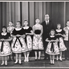 Jeannie Carson, John Van Dreelen and ensemble in the touring stage production The Sound of Music