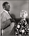 Godfrey Cambridge and Molly Picon in rehearsal for the stage production How to Be a Jewish Mother 