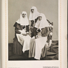 Eia Imperatorskoe Velichestvo Gosudarynia Imperatritsa Aleksandra Feodorovna i Ikh Imperatorskia Vysochestva Velikia Kniazhny Olga Nikolaevna i Tatiana Nikolaevna