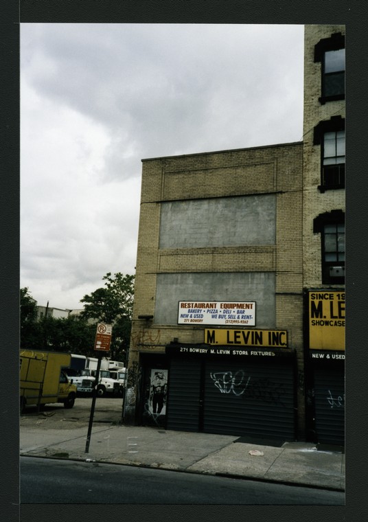 Block 318: Bowery between Stanton Street and East Houston Street (east ...