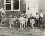 Poor children playing on sidewalk, Georgetown, Washington, D.C.
