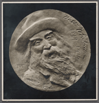 Walt Whitman 1819-1917. R.M. fecit for The Franklin Inn Club [inscribed in medal]