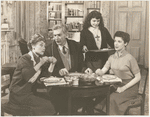 Glynis Johns, Alan Napier, Anita Cooper, and Patricia Wheel in the stage production Gertie