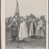 Autour du pavillon impérial, pendant un "pause." Aux grades manoeuvres Allemandes. [Captions under individual persons:] Général von Gayl. S.M. Guillaume II. Princesse Frédéric-Charles de Hesse. Général von Plessen.