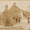 Dyckmann Farmhouse (1783), little girl outside
