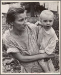 Family of Arkansas sharecropper