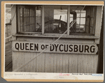 One of the few remaining Mississippi River boats, the "Queen of Dycusberg"