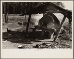 Oven for baking bread belonging to Fortuna family, Hammond, Louisiana