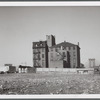 Old house, soon afterwards demolished to make room for a park, near Brooklyn Bridge, N.Y.