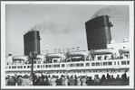 The Ile de France leaving her New York pier, by backing out into the Hudson River