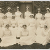 Group portrait of the Lincoln School for Nurses, Class of 1916