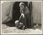 Eighteen year-old mother from Oklahoma, now a California migrant