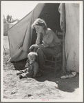 Eighteen year-old mother from Oklahoma, now a California migrant