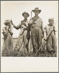 Cotton farmers near Oil City, Oklahoma, day laborers. Carter County, Oklahoma