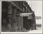 Looking down Union Avenue. Memphis, Tennessee
