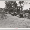 Three migratory families in "Ramblers Park." Washington, Yakima Valley