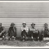 Bindle stiffs in town three weeks before opening on Klamath Basin potato harvest. Tulelake, California. General caption number 43