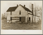 Farmhouse damaged by the flood near Mount Vernon, Indiana. On Mackey Ferry Road