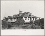 Pilottown, Louisiana, building and boardwalks