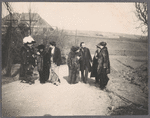 Group portrait of Mathilda Schoenberg, Marya Freund, Emil Hertzka, and four others 