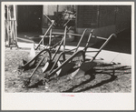 Middle busters and plow, Eudora, Arkansas