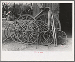 Wheels and automobile muffler, San Antonio, Texas