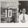 Mexican barber, San Antonio, Texas