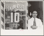 Mexican barber, San Antonio, Texas